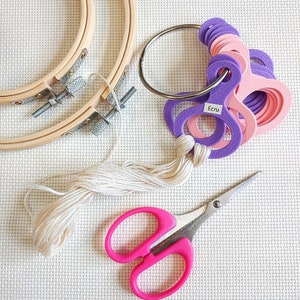 3D Printed Hugging Floss Drops: Cross Stitch Embroidery Organizer - Huggers NO Hole