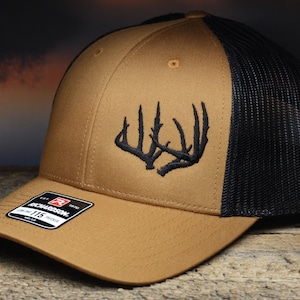 Whitetail Deer Antlers Hat, Richardson 115 Carmel & Black Trucker Cap