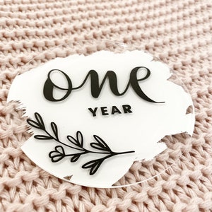 Disques de jalon acrylique mensuels pour bébé, signe de nom de bébé, annonce de naissance, accessoires de photo de bébé, marqueurs de jalon de bébé