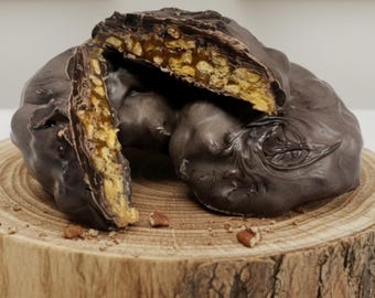 Valentine’s Dark Chocolate Caramel Pecan Cluster – Giant Gourmet Candy Gift
