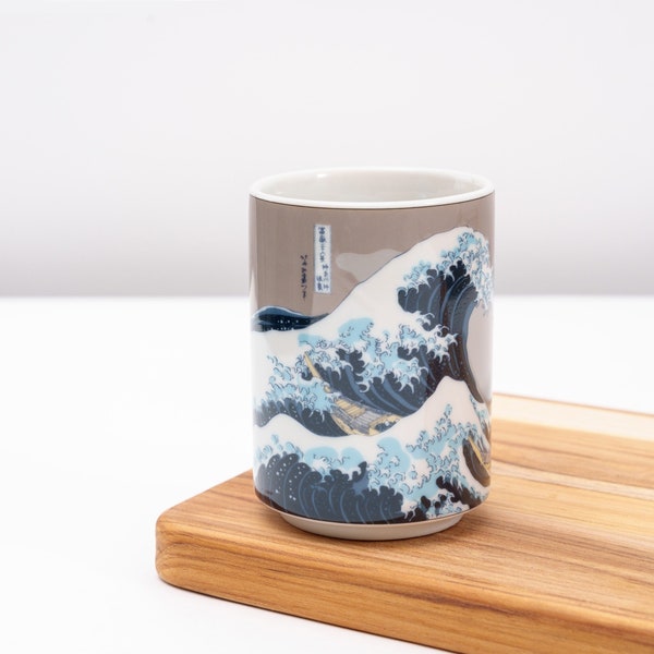 Mino Ware Hokusai Wave Japanese Tea Cup / Yunomi - Perfect Gift for Tea Lovers