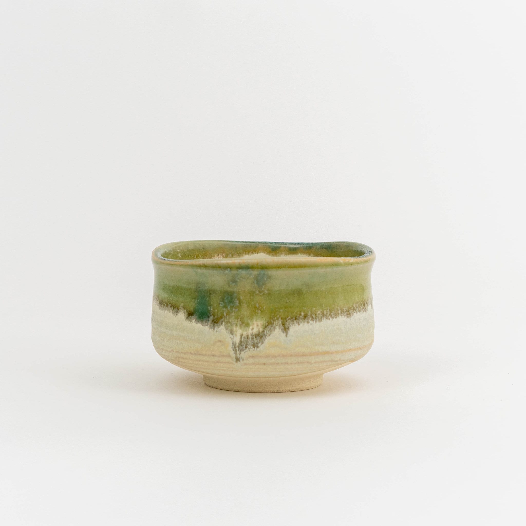 Handmade Artisan Ceramic Matcha Chawan | Made in Japan | Hand-Thrown Green Tea Bowl | Wabi-Sabi  | Unique Asian Home Decor Gift