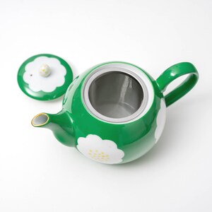 Handmade Teapot | Elegant White and Green Tsubaki/Japanese camellia Flower | Zohogama | Made in Japan image 9