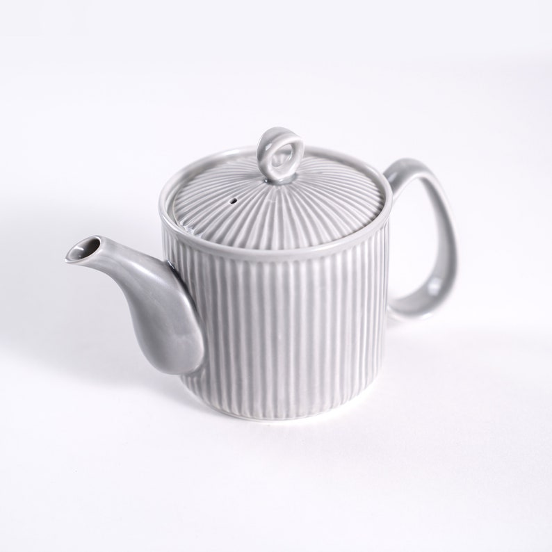 Great Zakka Hasami Ware Tea Pot - Thumbnail 2
