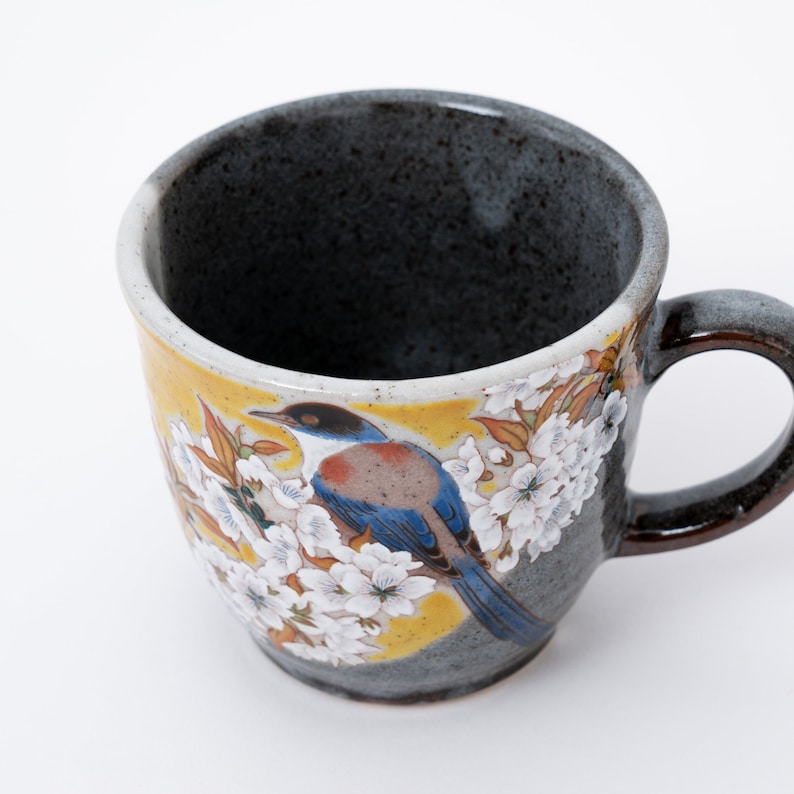 Great Zakka Kutani-Yaki Bird Coffee Cup