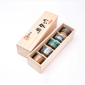 Mino Ware Set of 5 Handmade Sake Cup Gift Set, Teacups, Sake Cups, Unique Handmade Japanese Minoware Ceramic Tea Cups in Wood Giftbox