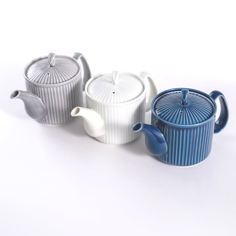 Great Zakka Hasami Ware Tea Pot - Thumbnail 5
