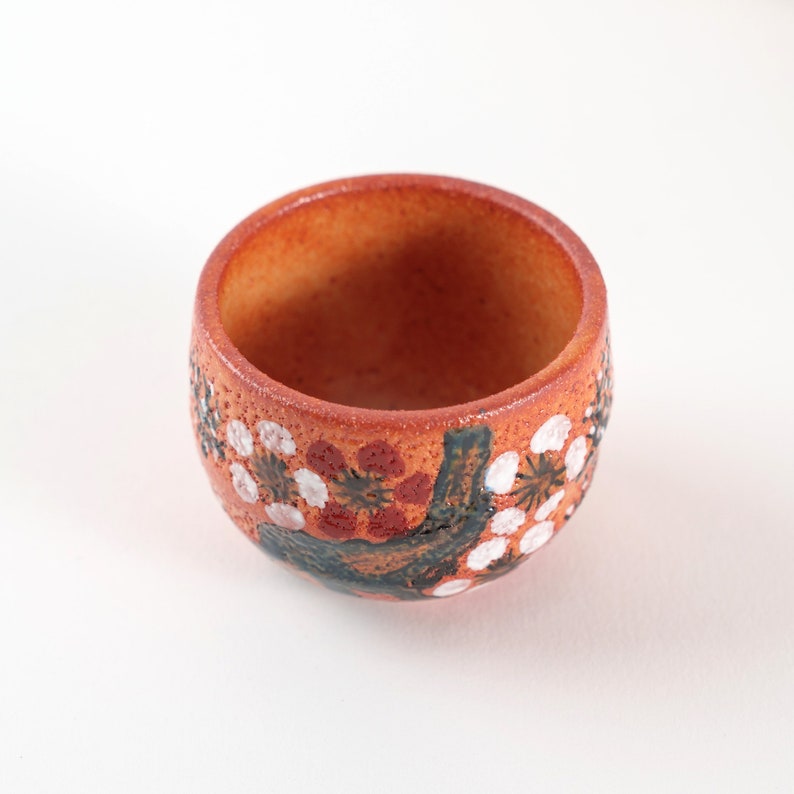 Great Zakka Kutani Yaki Sake Cup