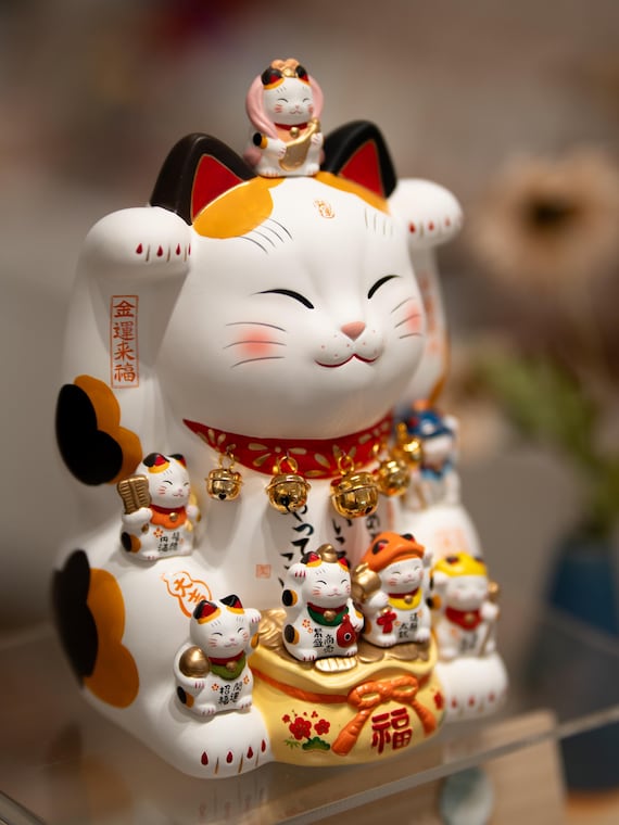 unoaウノア Victorian cats Framboise Large Yakushi Kiln Maneki Neko Ayae Seven Good Luck Cat