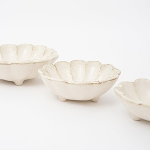 Set of 4 Japanese Authentic Famous Brand KANEKO KOHYO White Rinka Bowl