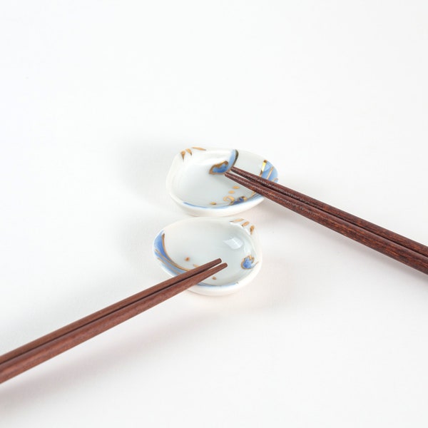 Hand-painted Seawave Shell Shape Mino ware Chopstick rest