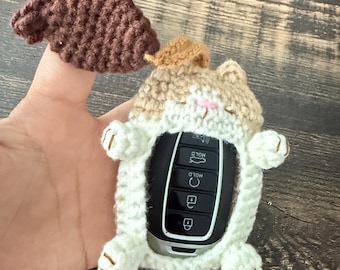Handmade Crochet Cat Car Key Cover with Fish Cord