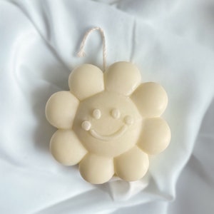 Gelukkige Daisy Kaars | Madeliefjebloemkaars gemaakt van 100% sojawas | duurzaam, vegan & handgemaakt