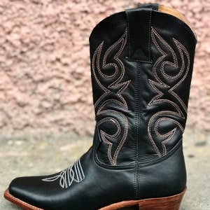 High quality leather Tall Boots, Men Boots 100% Leather, Handmade Boots, Vintage Look Boots, Tall Boots, Boots for Men, Men Cowboy Boots