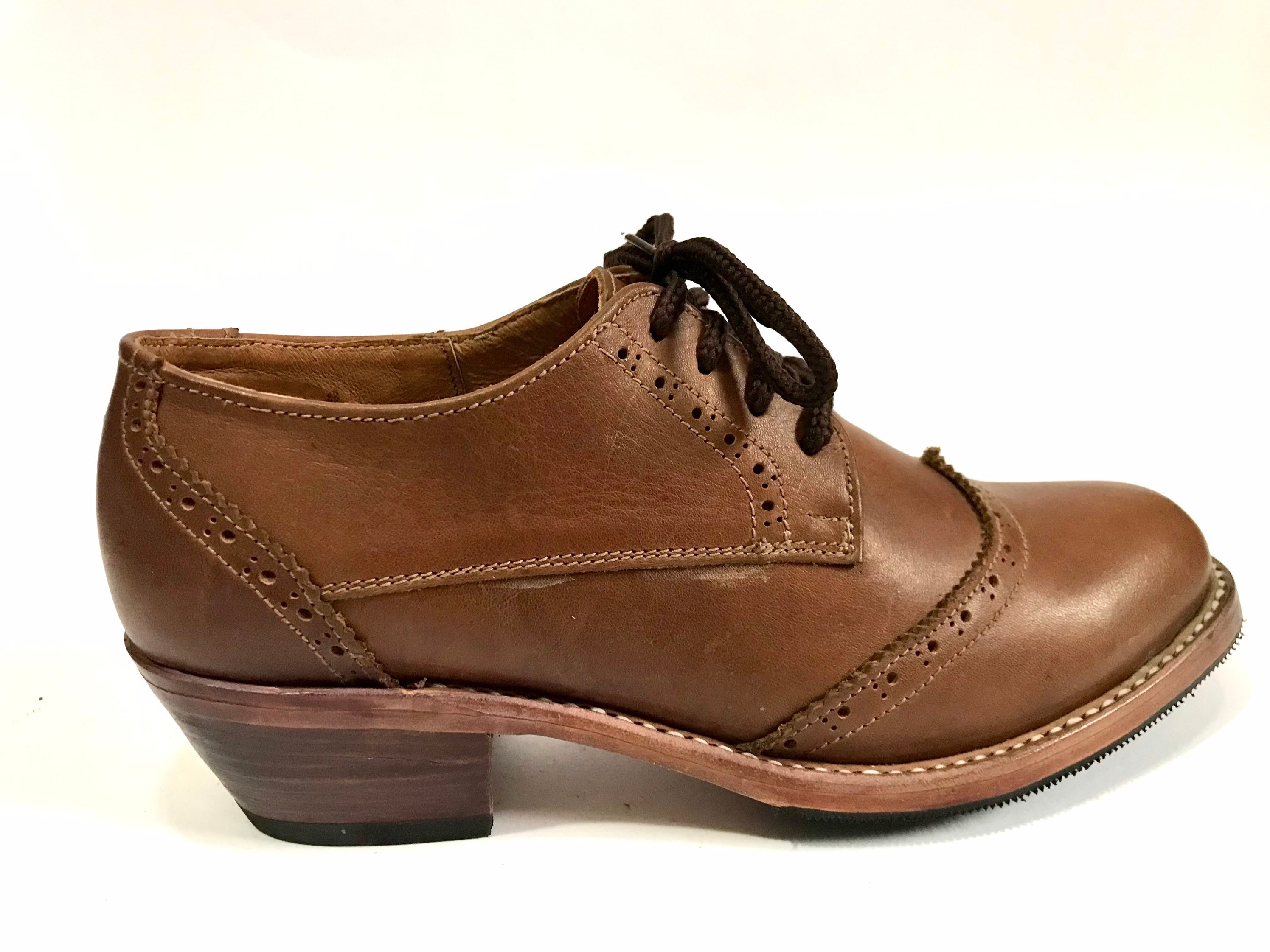 Leather Lace up Casual Shoe Woman