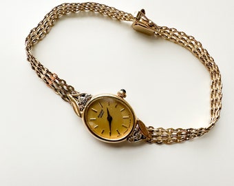 Vintage 14k Solid Gold Ladies Pulsar by Seiko Quartz Watch with Diamonds