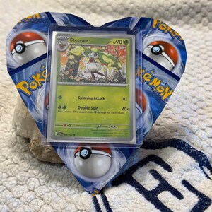 porta-cartão pokemon em formato de coração
