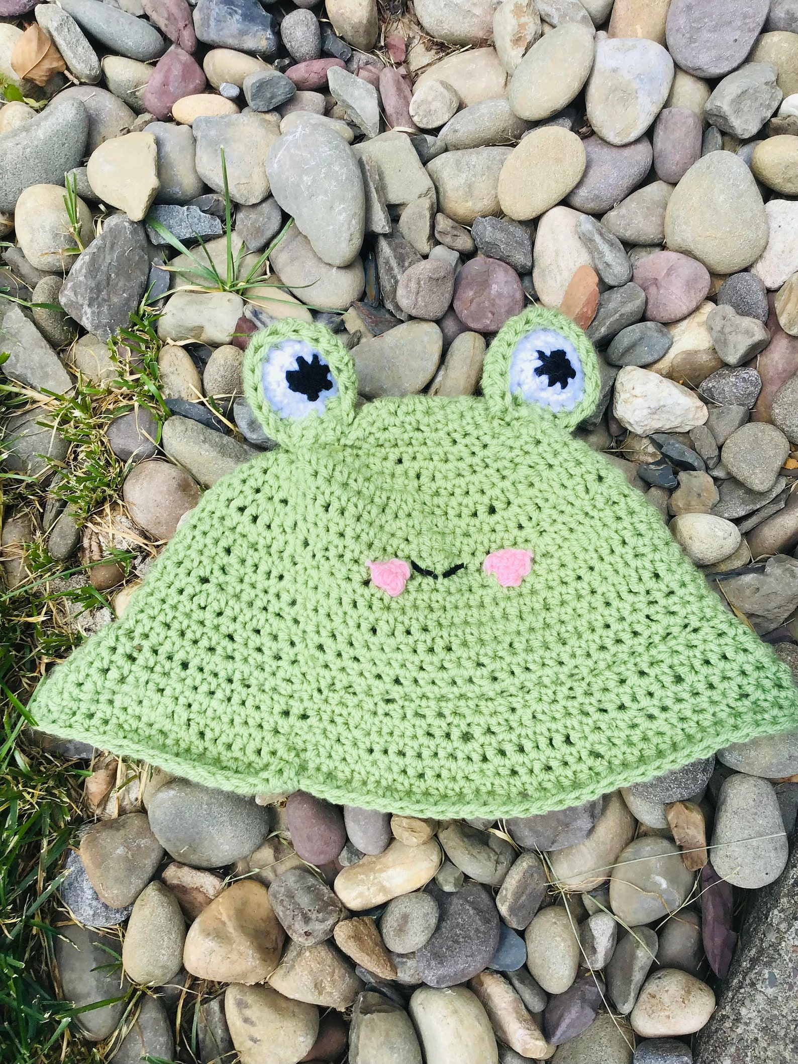 Crochet frog bucket hat Etsy
