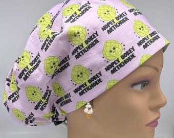 Gorro quirúrgico europeo Nopey Dokey Artichokie con cierre ajustable.