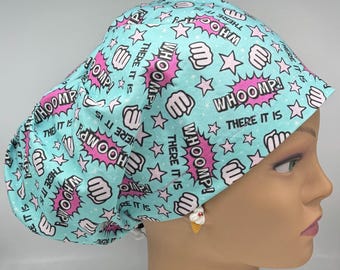 ¡Whoomp! Ahí está: gorro quirúrgico europeo con cierre ajustable.