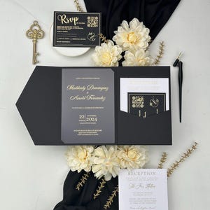 Elegant and Simple Designed Gold Printed Black Pocketfold Envelope Acrylic Wedding Invitation Suite