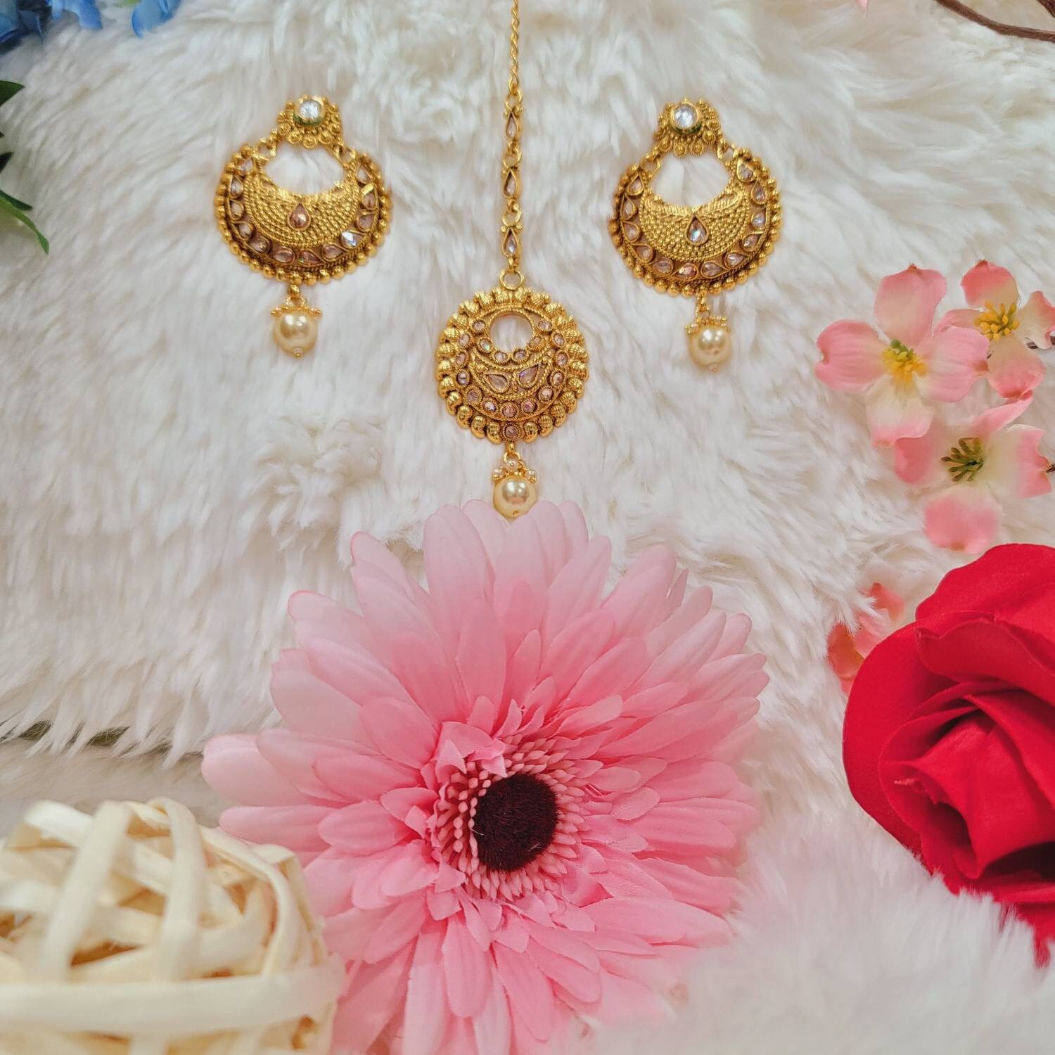 Kundan earrings with tikka Etsy