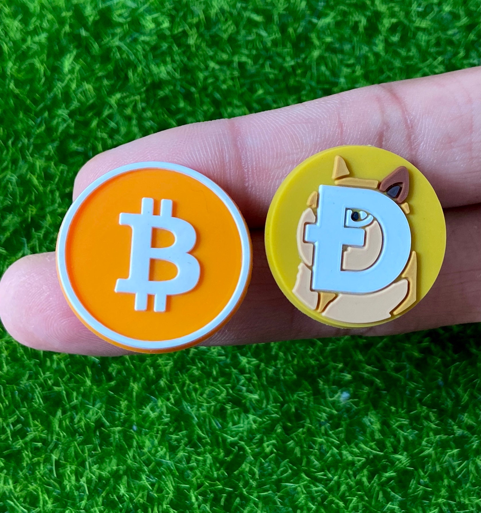 money sign croc charm