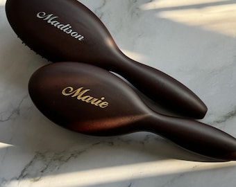 Personalized Wooden Hair Brush, Custom Boar Bristle Hairbrush, Engraved Wood Brush, Bridesmaid Gift, Gift for Her, Daughter Mom Gift