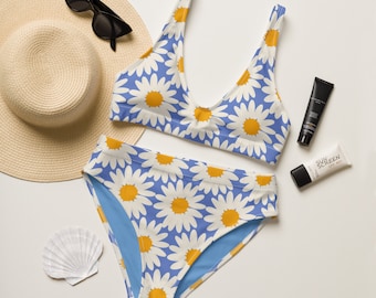 Floral Daisy Two Piece High Waisted Bikini Set, Daisy Flower Graphic Two Piece Bathing Suit, Daisy Floral Boho Swimwear