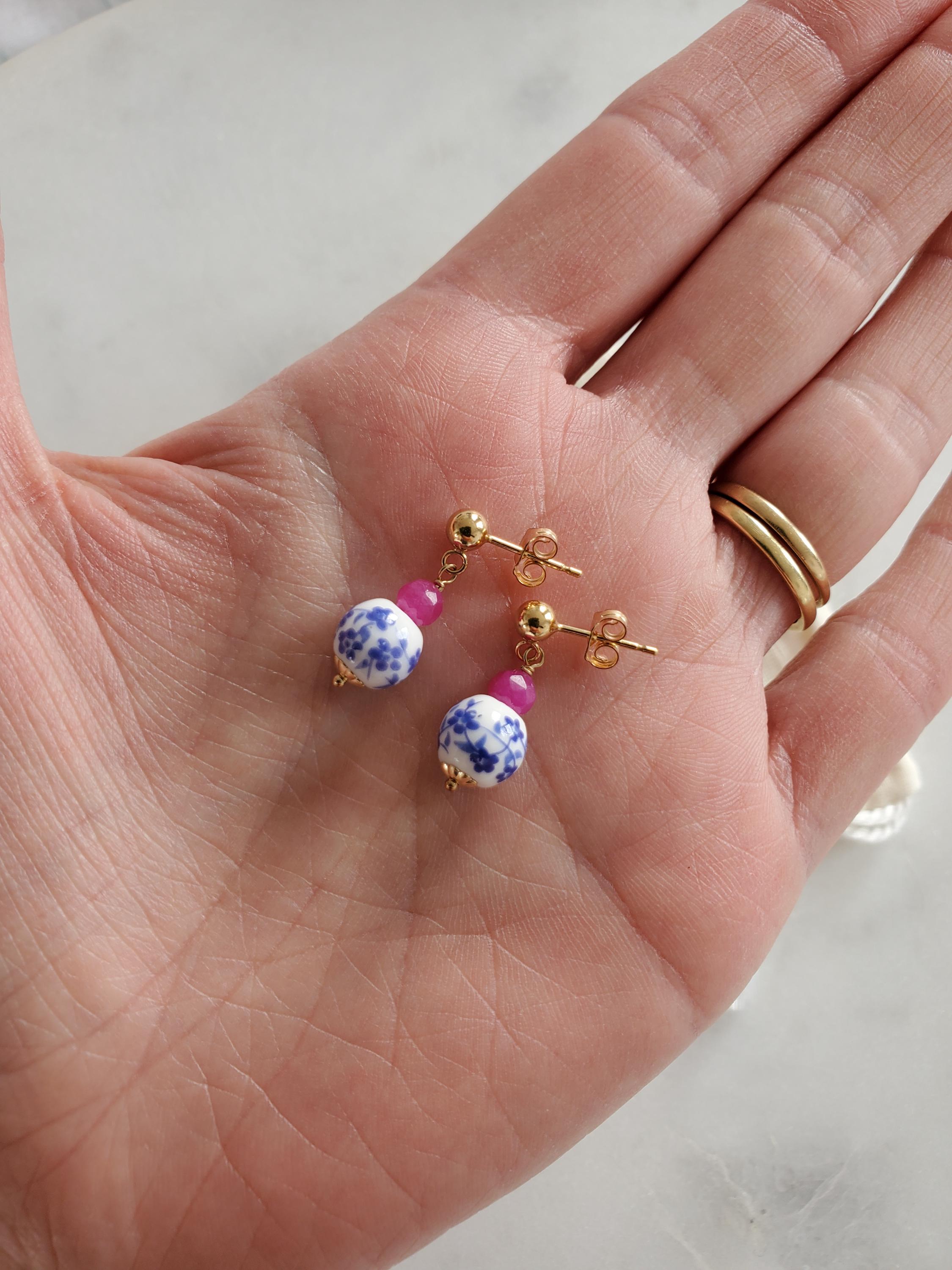 セラミックビーズイヤリング - 14金張り - Etsy 日本