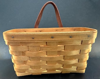 2002 Longaberger Wall Basket with Leather Hanger | Handwoven Dresden Ohio USA | Farmhouse Country Decor Basket