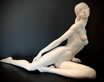 Rare Vintage A. Santini Italy Kneeling Nude Female Sculpture | Signed Classic Figure Statue | Mid Century Modern Italian Figurative Art
