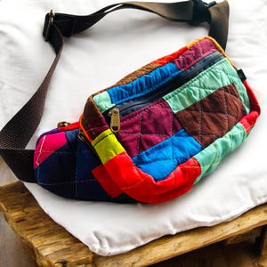 women fanny pack, Corduroy Sling Bag, Round Shoulder
Bag, Crossbody belt bag, belt bag for men, belt bag for
women, Belly Waist bag, Women Shoulder bag, Travel
Crossbody bag, Street Fanny Packs, Travel fanny packs, large
fanny pack, fanny pack women