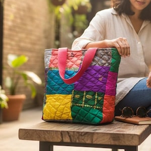 Ręcznie robiona torba pikowana z patchworku: torba z recyklingu