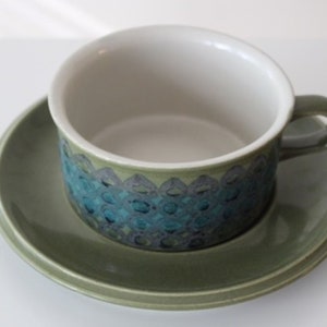 Arabia Finland hand-painted teacup and saucer RARE - Design by Ulla Procope & Hilkka-Liisa Ahola