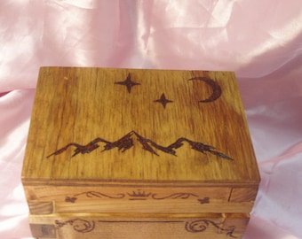 Beautiful Handmade Wood Keepsake box