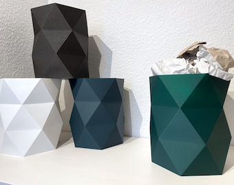 Wastepaper basket / rubbish bin in polygonal design (3D printed)
