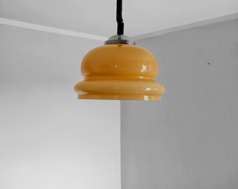 IKEA ミッドセンチュリー モダン ホワイト シーリングランプ、イエロー