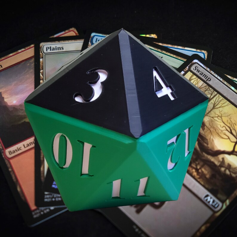 MTG D20 Commander Deck Box 3d Printed 20 sided die/dice