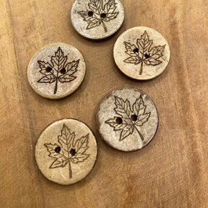 Kokosknopf Ahornblatt Knopf Button