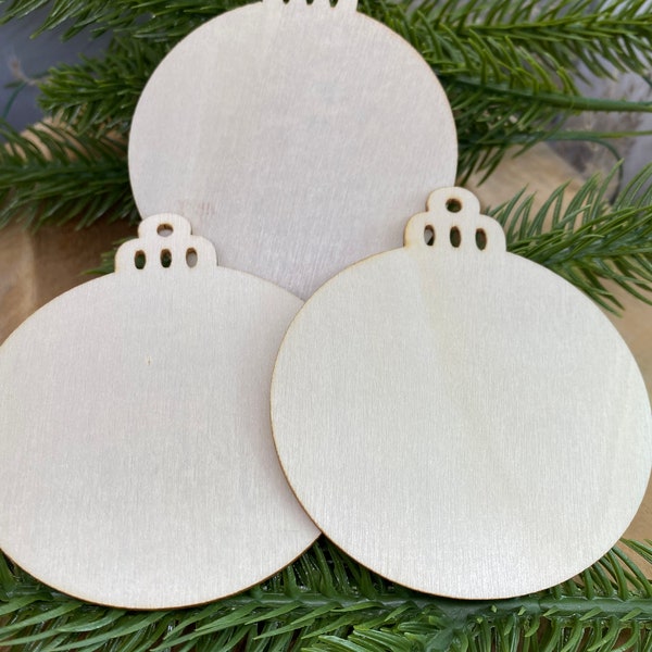 Holz Ornament Scheibe in Christbaumkugel Form | Rohling Kugel, Weihnachtsschmuck