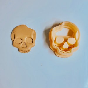 Halloween Skull Polymer Clay Earring Cutter, Clay Cutter, fall cutters, clay cutter too, clay cutter mold, clay cutters for jewelry making