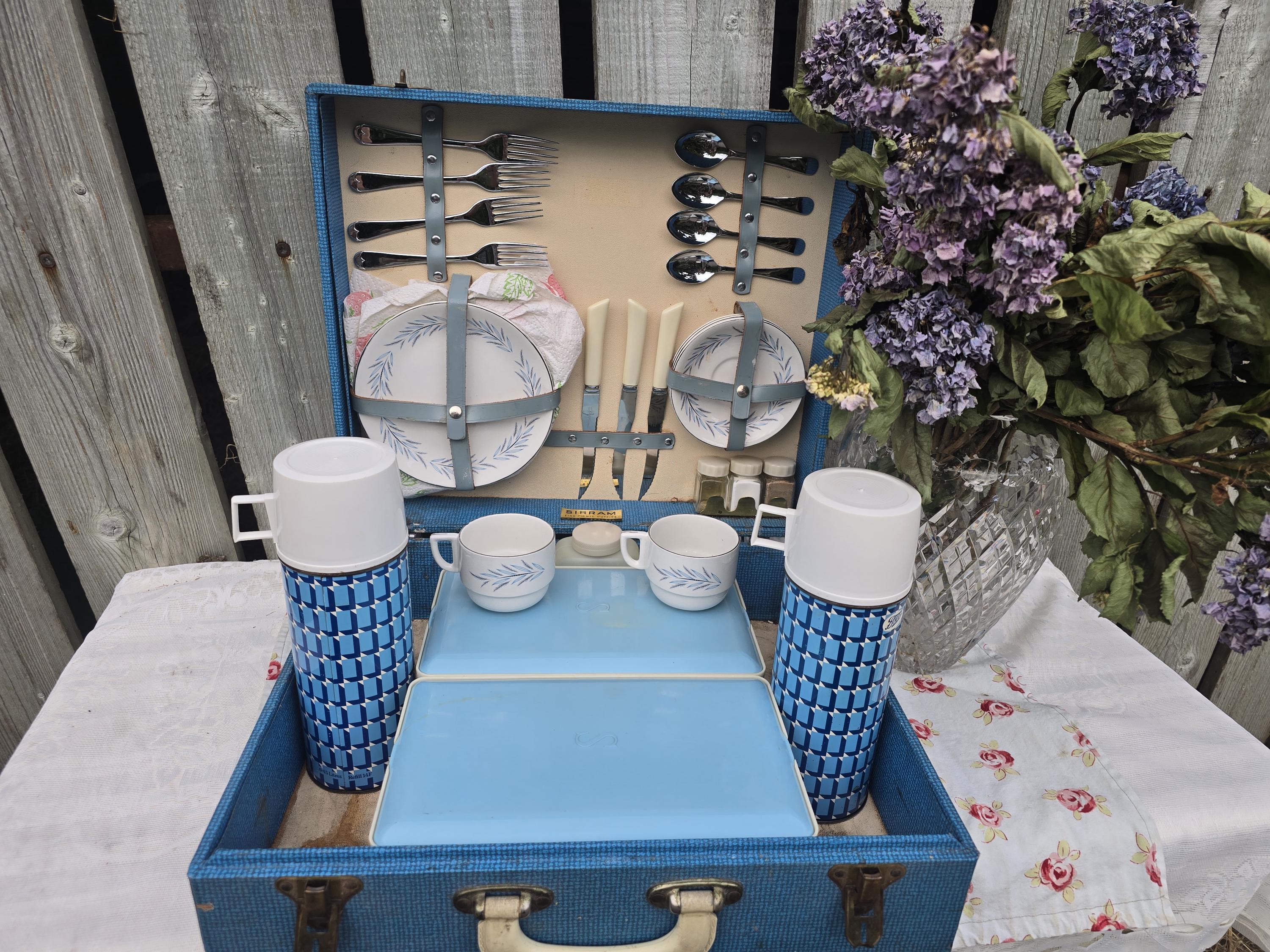 Sirram Picnic Set - Etsy UK