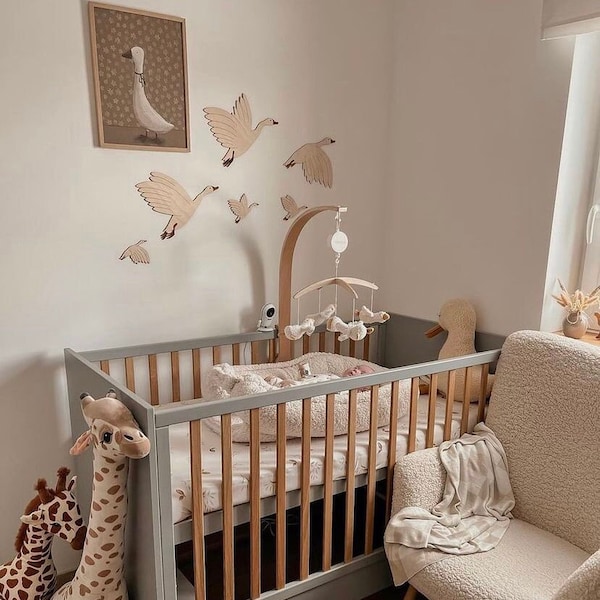 Oies en bois Hölzerne Gänse oiseaux en bois babyzimmer chambre d'enfant décor de chambre d'enfant Vögel aus Holz décoration murale en bois oies en bois oiseaux en bois