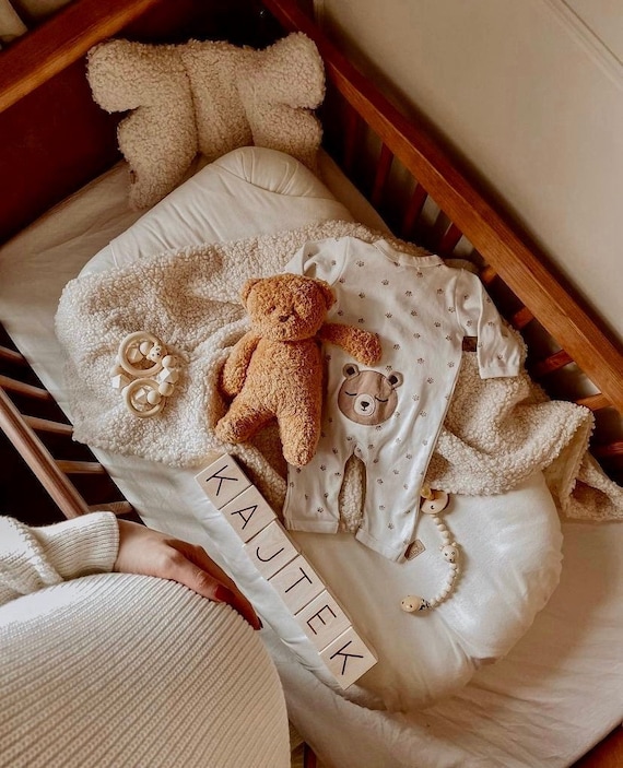 Wooden Name Blocks Letters Buchstaben Würfel Bois Prénom Bébé Personnalisé Décoration Babyzimmer Cadeau Naissance
