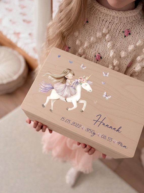 Holzkiste für Erinnerungen | Magische Prinzessin mit Einhorn & Blumen | Geschenk zur Taufe, Geburt, oder Geburtstag für Kinder + Baby