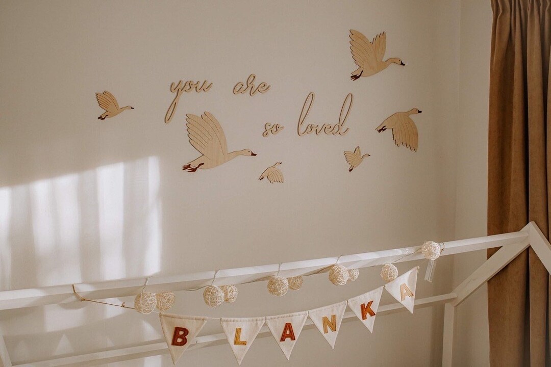You Are so Loved Inschrift an Der Wand,wooden Words, Wooden Wall Decor ...