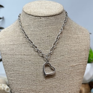 CLEARANCE  Silver Oval Chain, Open Heart Pendant Necklace
