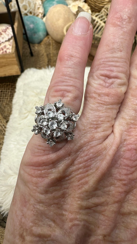 Flower Design Statement Ring - image 2