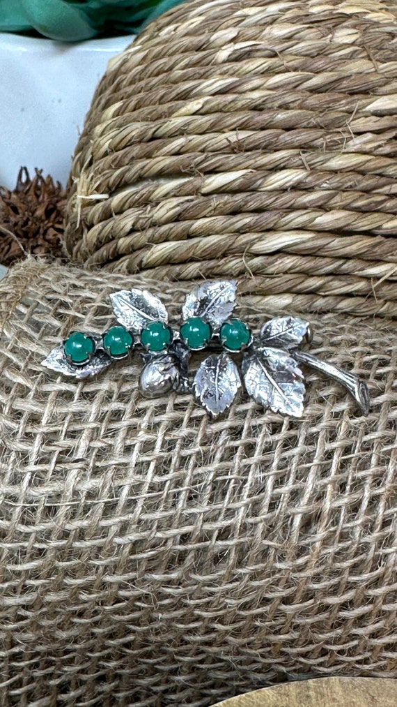 Silver leaf Brooch/Pin - Green